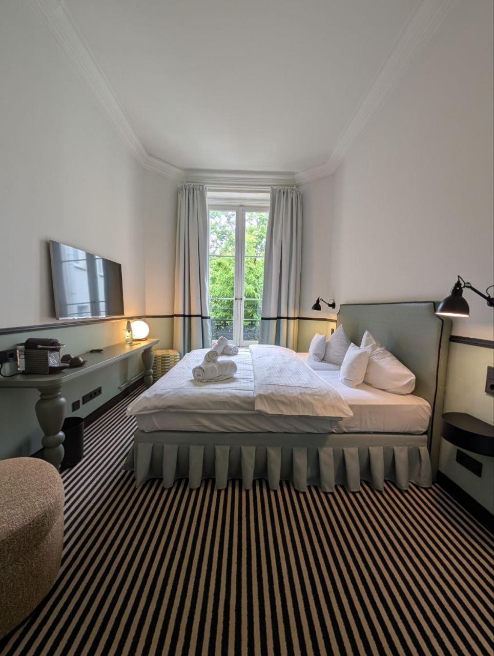 Hotel Aussen Alster 4*